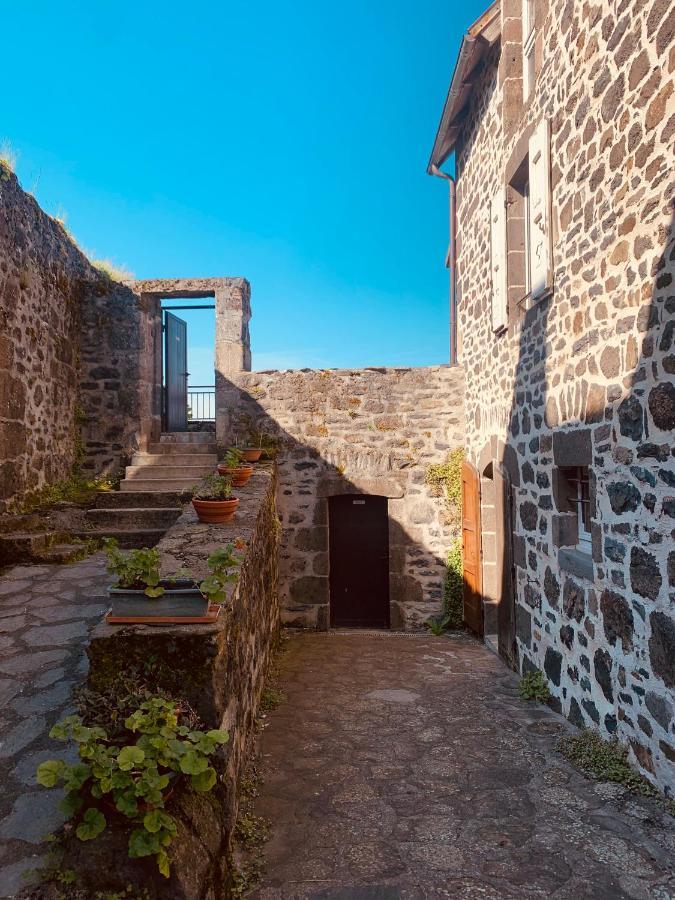 Maison Avec Jardin Holiday home *